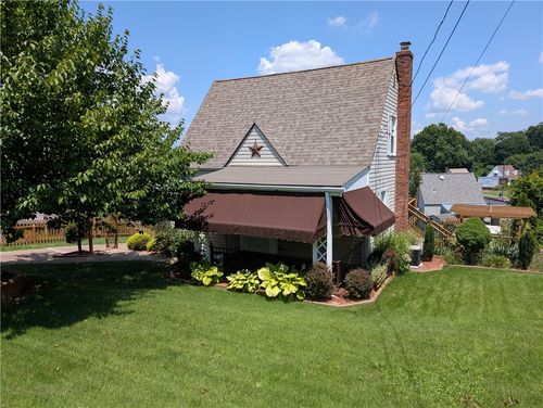 401 Ridgeview Dr, Dravosburg, PA, 15034-1040 | Card Image