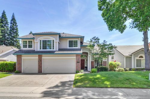 11936 Old Eureka Way, Gold River, CA, 95670-8376 | Card Image