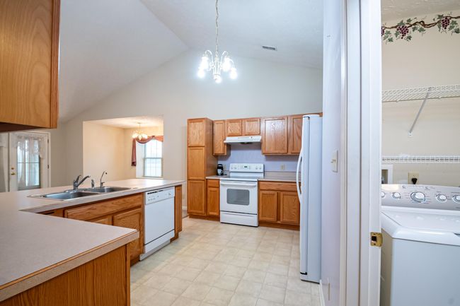 518 Jodee Dr, House other with 3 bedrooms, 2 bathrooms and null parking in Xenia OH | Image 11