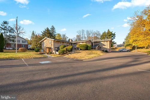 ste-2-123 W Main St, TRAPPE, PA, 19426-2034 | Card Image