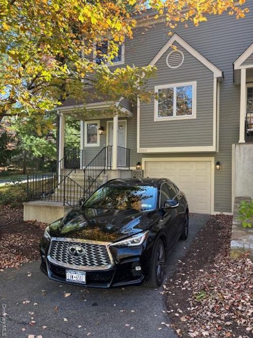 2503 Canterbury Way, Mount Kisco, NY, 10549-2548 | Card Image