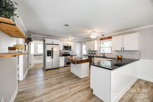 3071 Point Clear Dr, House other with 3 bedrooms, 2 bathrooms and null parking in Tega Cay SC | Image 7