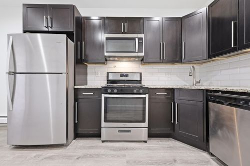 apt-1l-512 11th St, Union City, NJ, 07087-3054 | Card Image