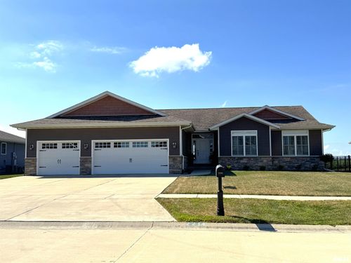 2214 Hopwood Dr, Chatham, IL, 62629-8123 | Card Image