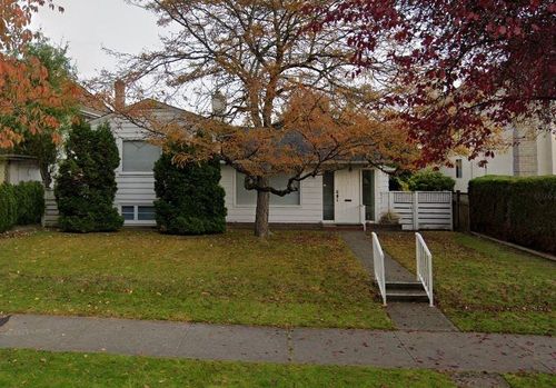 5576 Alberta St, Vancouver, BC, V5Y3M6 | Card Image