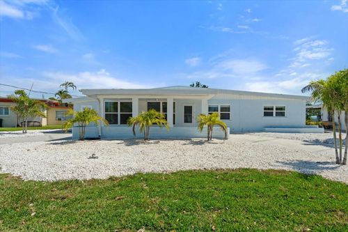 6715 Georgia Ave, BRADENTON, FL, 34207-5640 | Card Image