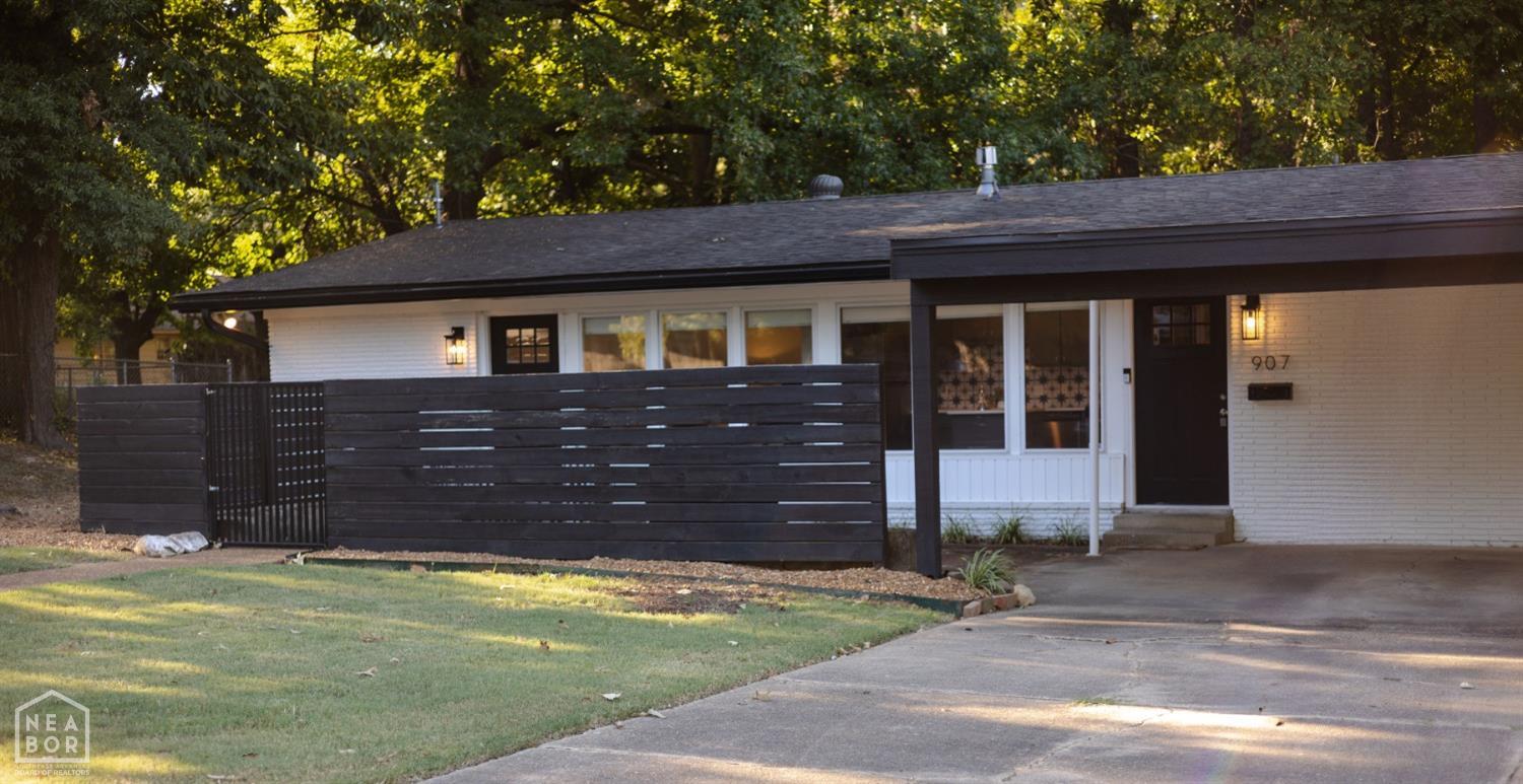 College Ave, Jonesboro, AR 72401