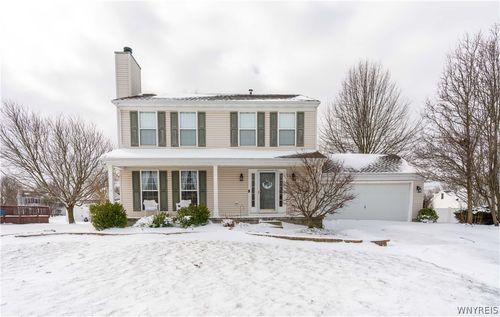 16 Park Walk, Lancaster, NY, 14086 | Card Image