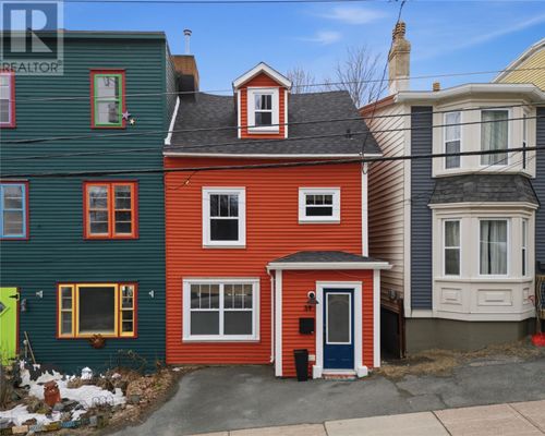39 Patrick Street, St. John's, NL, A1E2S5 | Card Image