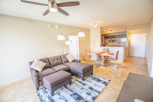apt-506-550 Okeechobee Blvd, West Palm Beach, FL, 33401-6320 | Card Image