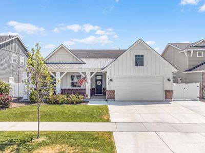 14096 N Elk Track Pl, House other with 3 bedrooms, 3 bathrooms and 3 parking in Garden City ID | Image 2