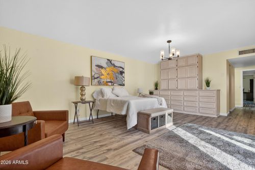 10723 E Navajo Pl, Sun Lakes, AZ, 85248-9207 | Card Image