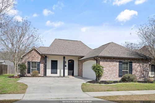 17067 Bradford Ave, Greenwell Springs, LA, 70739-5766 | Card Image