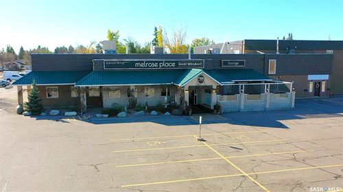 516 &amp; 522 Broadway St W, Yorkton, SK, S3N0P3 | Card Image