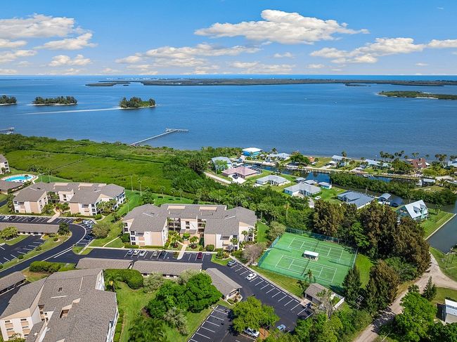 APT-106 - 6165 S Mirror Lake Dr, House attached with 3 bedrooms, 2 bathrooms and null parking in Sebastian FL | Image 33