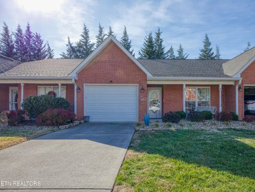 2917 Dominion Dr, Maryville, TN, 37803-8337 | Card Image