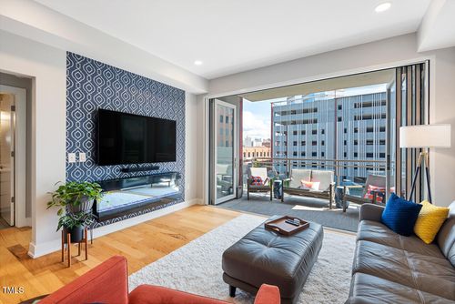 unit-406-400 Hunt St, Durham, NC, 27701-3379 | Card Image