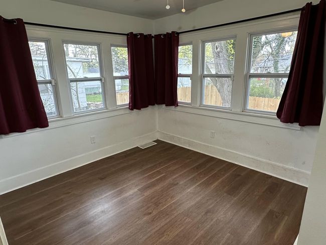 1014 Superior St, House other with 2 bedrooms, 1 bathrooms and null parking in Benton Harbor MI | Image 13