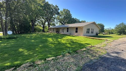 10183 Farm Road 38 N, Sumner, TX, 75486-4856 | Card Image