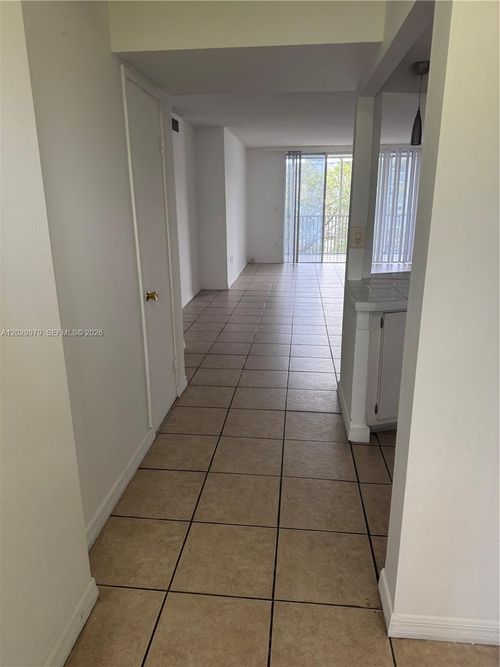411-3-1710 Ne 191st St, Miami, FL, 33179-4202 | Card Image