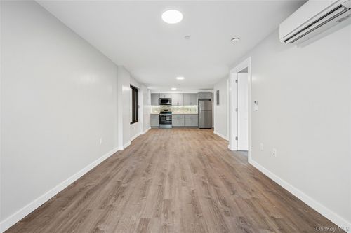 2b-43 53rd St, Woodside, NY, 11377-4635 | Card Image