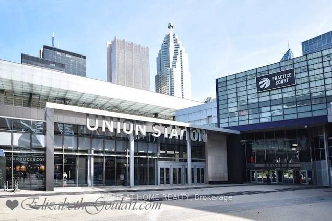 715 - 15 Queens Quay E, Condo with 2 bedrooms, 2 bathrooms and null parking in Toronto ON | Image 23