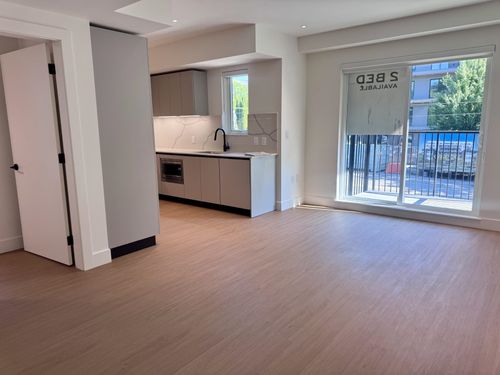 203-2235 Broadway E, Vancouver, BC, V5N0J5 | Card Image