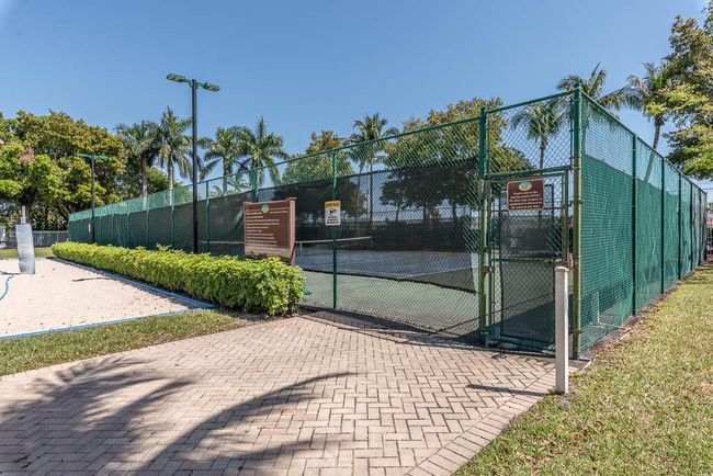 6408 Sandy Bank Ter, Condo with 3 bedrooms, 3 bathrooms and null parking in Riviera Beach FL | Image 43