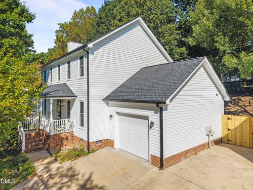 3421 Tunas St, Raleigh, NC, 27616-8730 | Card Image