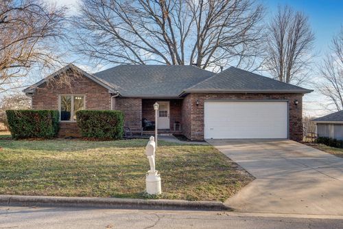 512 E Baldknobber St, Nixa, MO, 65714-7818 | Card Image