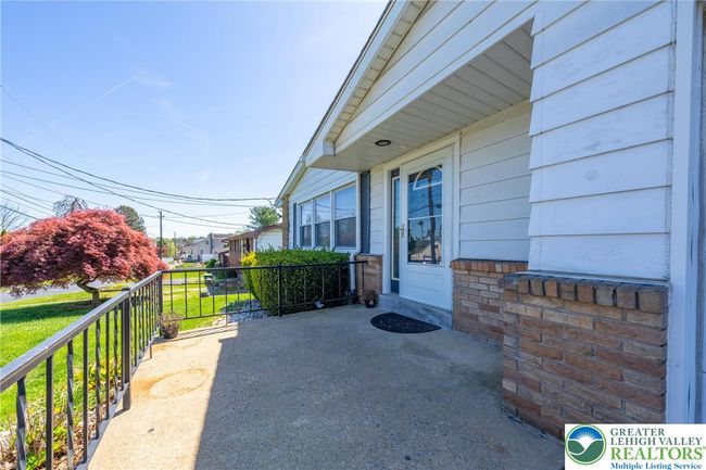 3040 Keystone St, House other with 3 bedrooms, 2 bathrooms and null parking in BETHLEHEM PA | Image 6