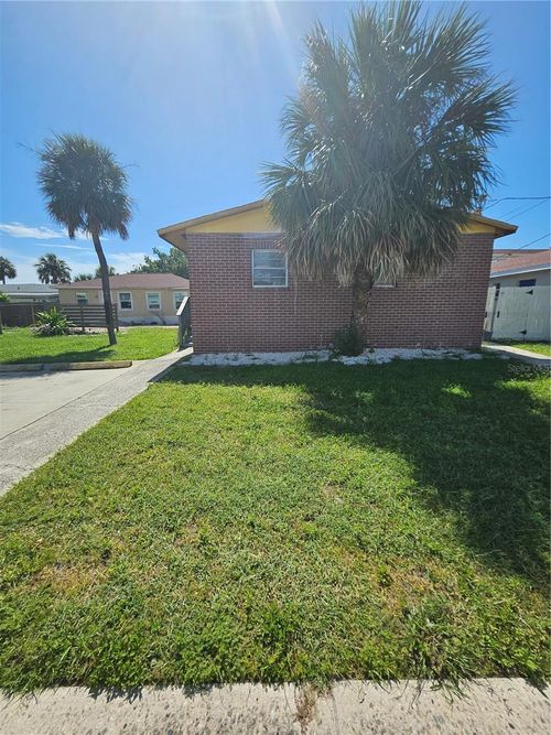 7840 Boca Ciega Dr, ST PETE BEACH, FL, 33706-1734 | Card Image