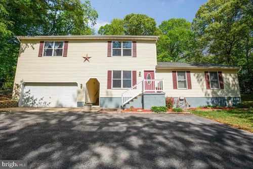 4040 Saint Leonard Rd, SAINT LEONARD, MD, 20685-2827 | Card Image