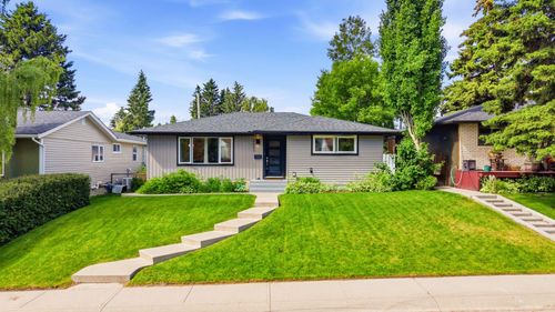 5003 Brockington Rd Nw, Calgary, AB, T2L1R7 | Card Image