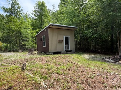 194 Meadow Rd, Hudson, ME, 04449-3326 | Card Image