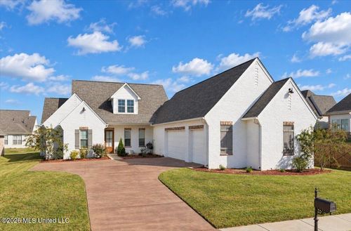 120 Genoa Dr, Madison, MS, 39110-6064 | Card Image
