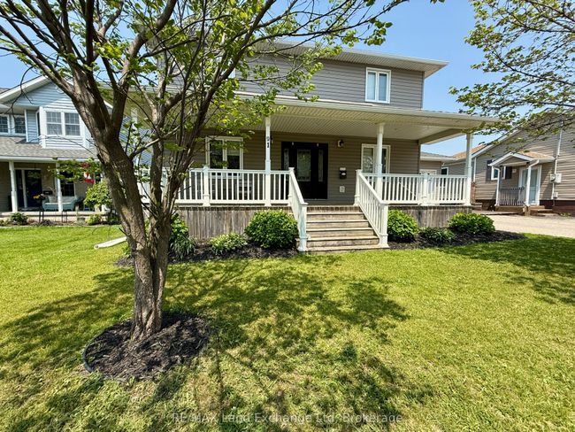91 Park St, House other with 3 bedrooms, 3 bathrooms and 2 parking in Goderich ON | Image 39