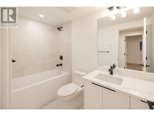 893 Loseth Dr, House other with 6 bedrooms, 4 bathrooms and 4 parking in Kelowna BC | Image 57