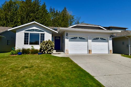 22-535 Shaw Rd, Gibsons, BC, V0N1V8 | Card Image