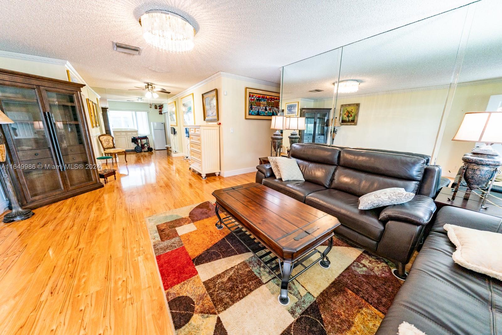 22nd Ave, Boynton Beach, FL 33426