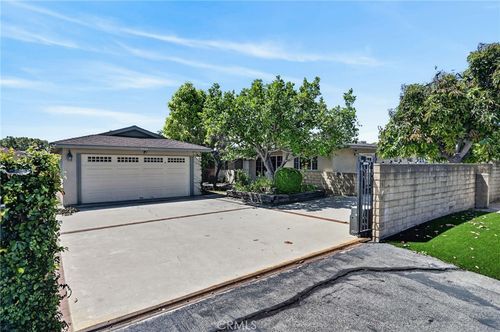 9686 Live Oak Avenue, Temple City, CA, 91780 | Card Image