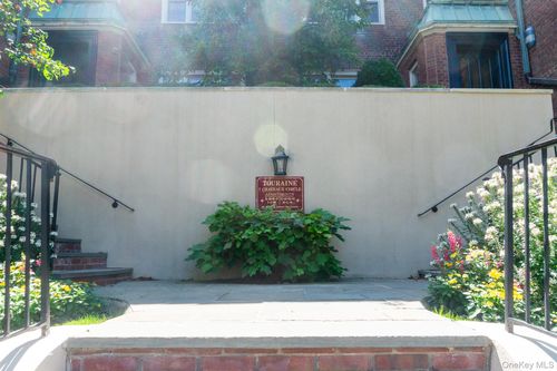 apt-7e-7 Chateaux Cir, Scarsdale, NY, 10583-4125 | Card Image
