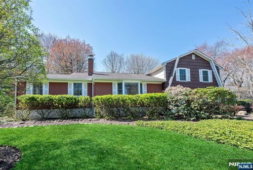 62 Martis Avenue, Ramsey, NJ, 07446 | Card Image