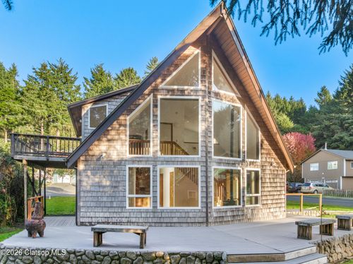 3788 Coho Pl, Cannon Beach, OR, 97110-2054 | Card Image