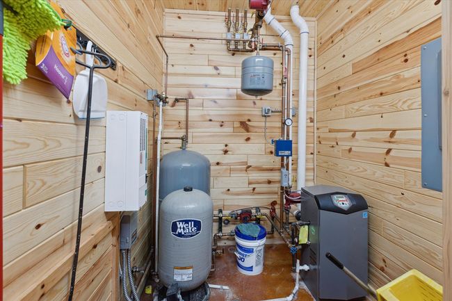 Radian heat and water utilities in closet in Lodge | Image 49
