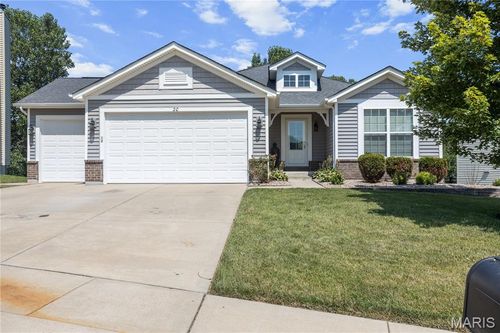 20 Derby Way Ct, Wentzville, MO, 63385-4718 | Card Image