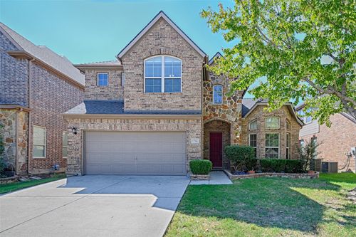 1216 Realoaks Dr, Fort Worth, TX, 76131-3378 | Card Image