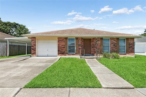 45 Amelie Ave, Kenner, LA, 70065-3301 | Card Image