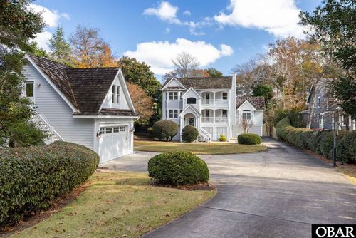 2017 Creek Rd, Kitty Hawk, NC, 27949-3825 | Card Image