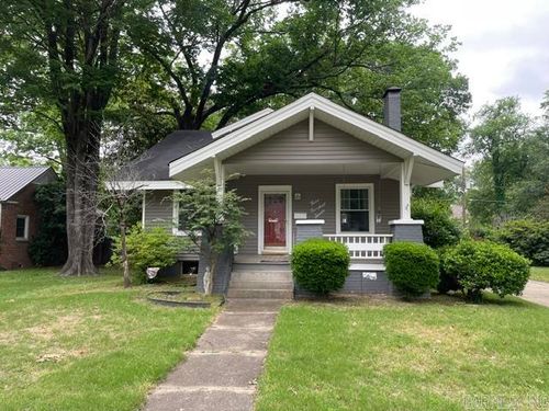 907 S Grand Street, Stuttgart, AR, 72160-0000 | Card Image
